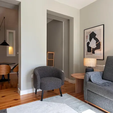 Cedofeita Premium 1b Oporto