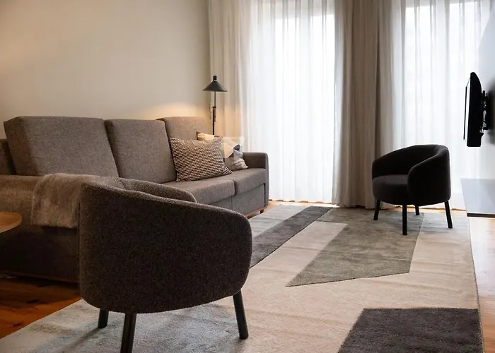 Διαμέρισμα Cedofeita Premium 1b *